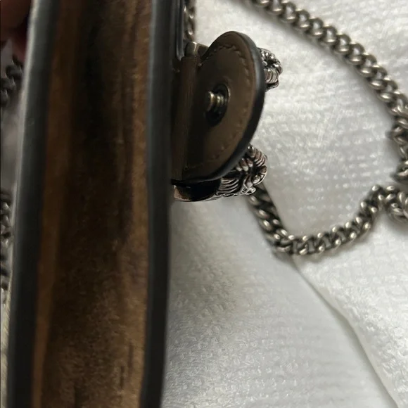 Gucci Dionysus GG Supreme Super Mini Bag in Canvas - Picture 9 of 16